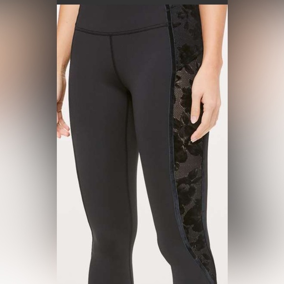 Lululemon Wunder Under Lace Black Leggings xs small Size 2 - Picture 1 of 4